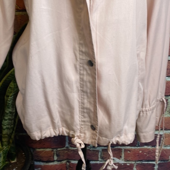 HINGE Light Pink 100% Lyocell Soft bomber spring jacket size S - Picture 8 of 10